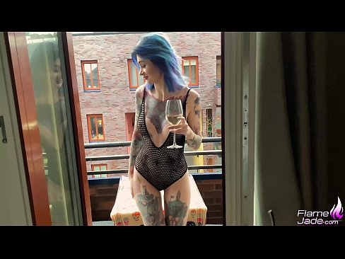 ❤️ విపరీతమైన అమ్మాయి గల్ప్‌తో చప్పరిస్తుంది మరియు ఓపెన్ స్కై కింద ఉద్రేకపూరితంగా ఫకింగ్ చేస్తోంది ️❌ బ్యూటిఫుల్ పోర్న్ te.com-pornzog.ru ❌️